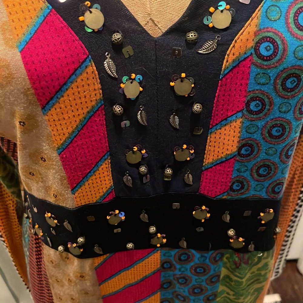 Lynn Ritchie Beautiful unique blouse - Picture 2 of 7